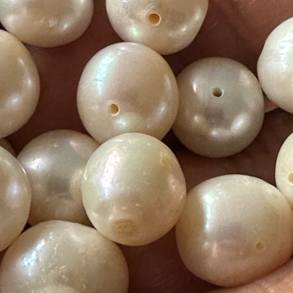 South Sea White Pearls Necklace 6-8mm - Picture 9 of 14